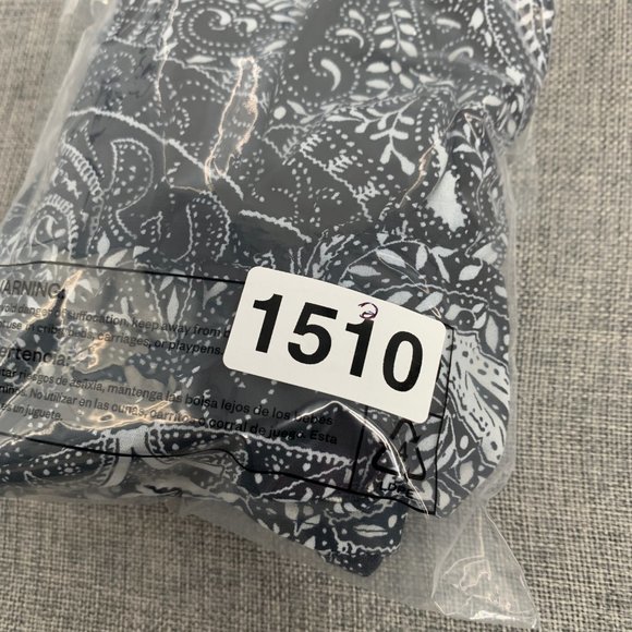 LOFT Paisley Print Blouse Black White Small Petite Elastic Cinched Waist Relaxed - Picture 11 of 11